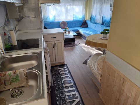 Kiadó Ház 2060 Bicske 