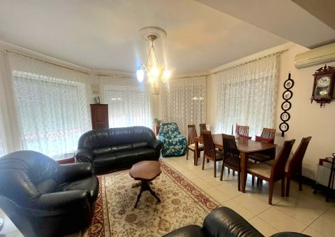 Eladó Ház 2244 Úri , Hold utca