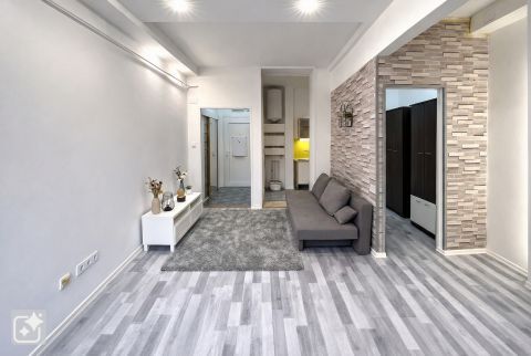 Eladó Lakás 1203 Budapest 20. kerület , Azonnal kiadható garzon a Duna közelében