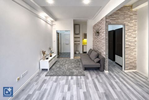 Eladó Lakás 1203 Budapest 20. kerület Azonnal kiadható garzon a Duna közelében