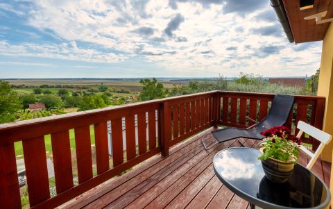 Eladó Ház 2476 Pázmánd 