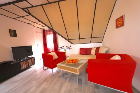 Eladó Ház 8100 Várpalota Központban, a Thuri vár közelében