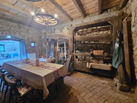 Eladó Telek 2536 Nyergesújfalu 