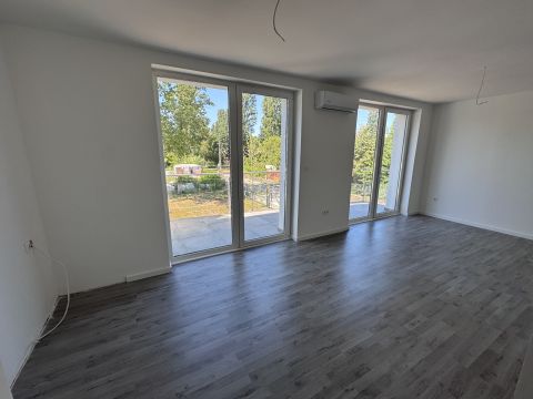 Eladó Lakás 8621 Zamárdi 