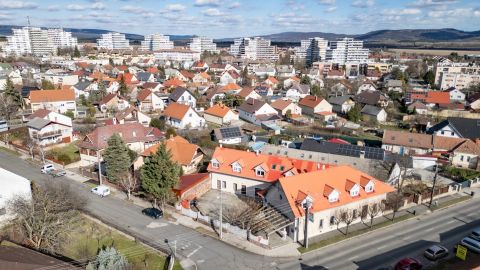 Eladó Ház 8300 Tapolca 