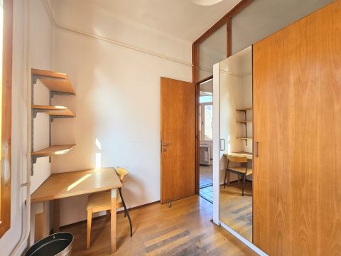 Eladó Lakás 1111 Budapest 11. kerület , Lágymányoson, tetőtér beépítéssel bővíthető otthon!