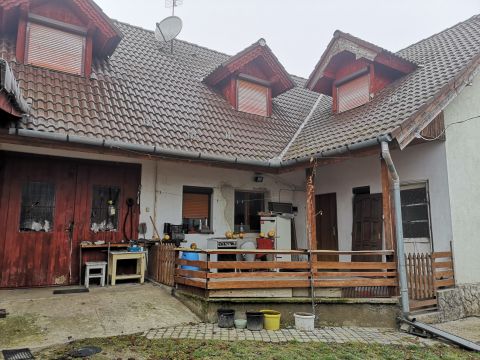 Eladó Ház 2300 Ráckeve 