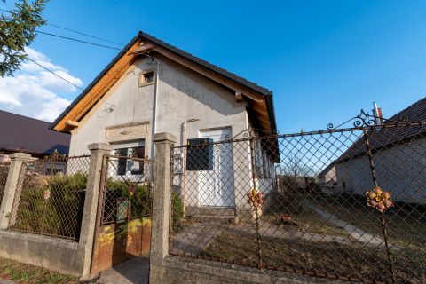 Eladó Ház 8074 Csókakő 