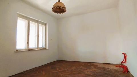 Eladó Ház 9734 Peresznye Peresznye központjában