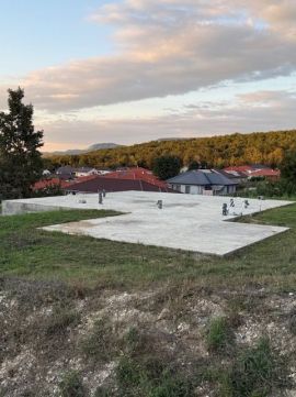 Eladó Telek 2080 Pilisjászfalu , PANORÁMÁS ÉPÍTÉSI TELEK, MEGKEZDETT 160 nm-es építkezéssel!