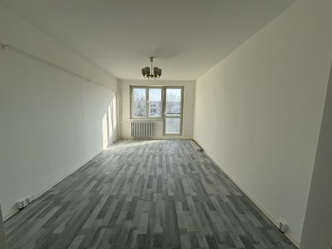 Eladó Lakás 2800 Tatabánya 