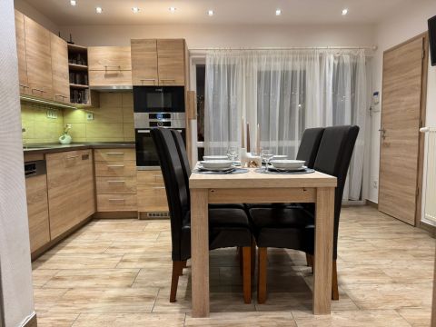 Eladó Ház 8174 Balatonkenese Alsóréti utca 5