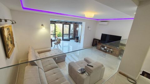 Eladó Ház 1028 Budapest 2. kerület 