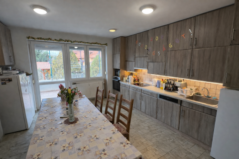 Eladó Ház 2120 Dunakeszi Flórián utca