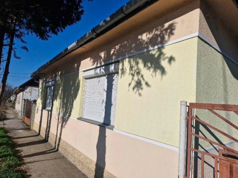 Eladó Ház 7054 Tengelic , 7054 Tengelic, csendes