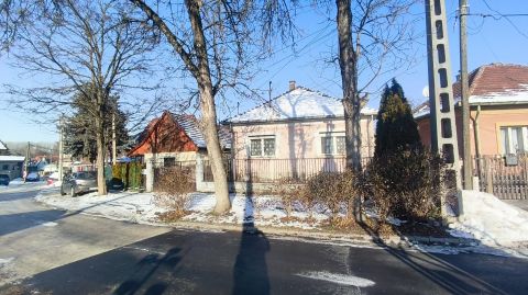 Eladó Ház 1171 Budapest 17. kerület , Nagyméretű Kádár kocka kiváló közlekedéssel