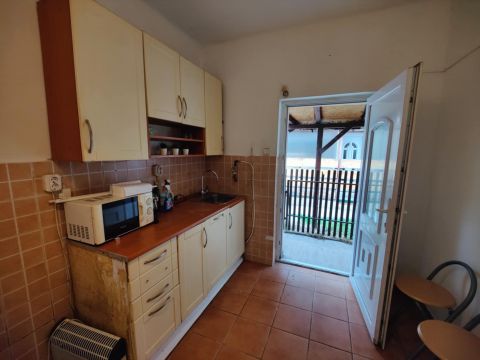 Eladó Lakás 1239 Budapest 23. kerület , Hősök Tere közelében