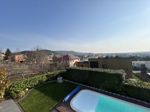 Eladó Ház 2040 Budaörs Nappali+4 hálós, medencés luxus bútorozozva a Törökugratón!