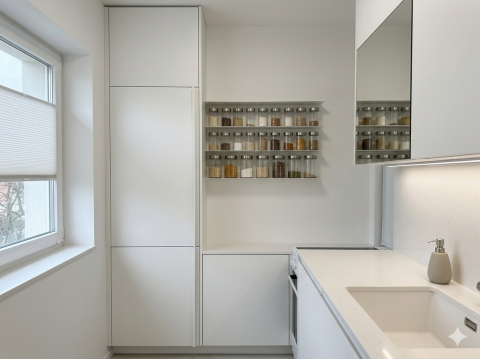 Eladó Lakás 1102 Budapest 10. kerület , 38 nm nagyságú felújítandó társasházi lakás liftes házban!