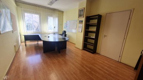 Kiadó Iroda 8900 Zalaegerszeg 