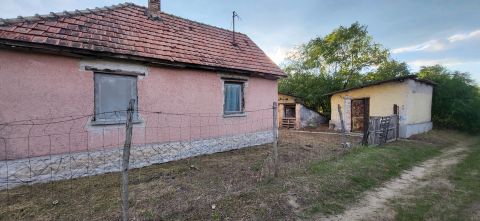 Eladó Ház 2212 Csévharaszt 