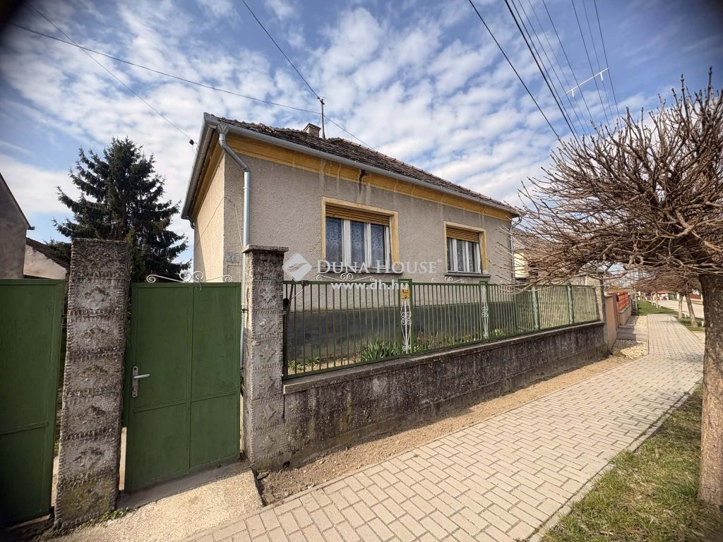 9122 Felpéc , Petőfi utca környéke — 1/11