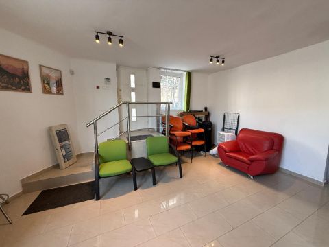 Eladó Üzlethelyiség 1135 Budapest 13. kerület 1135 Budapest 13, Budapest 13 kerület