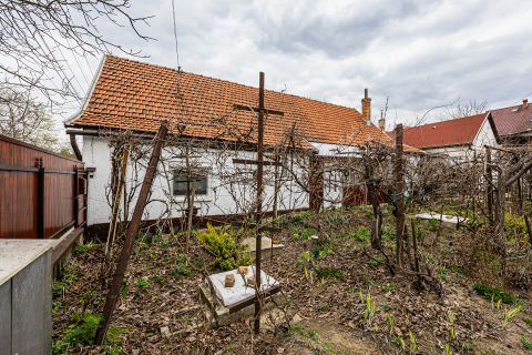 Eladó Ház 2120 Dunakeszi 