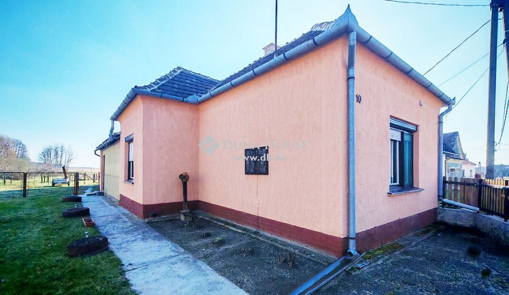8849 Szenta , Szenta falujában kertes családi ház eladó! — 1/22