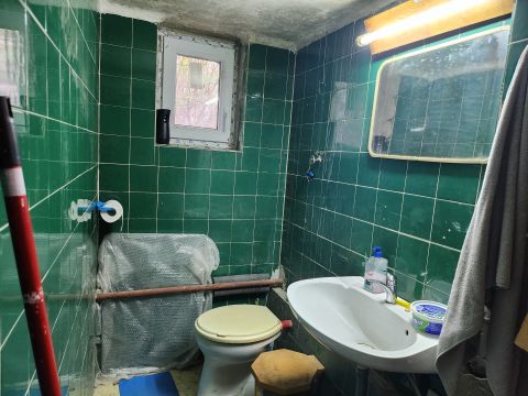 Eladó Ház 8400 Ajka Ajka