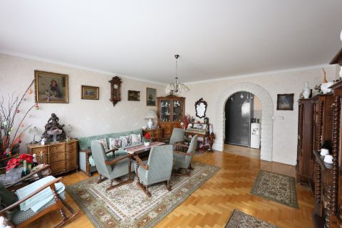 Eladó Lakás 1143 Budapest 14. kerület 