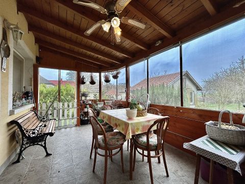 Eladó Ház 9235 Dunaremete 