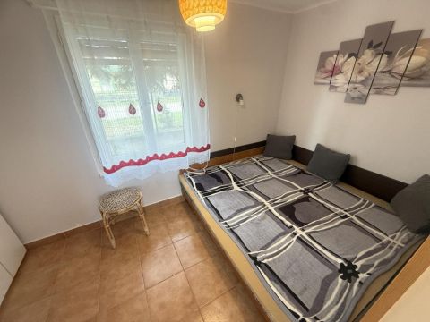 Eladó Ház 6060 Tiszakécske , 6060 Tiszakécske, Nyaraló övezet