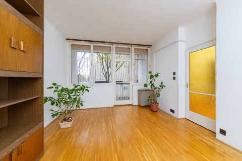 Eladó Lakás 1165 Budapest 16. kerület 