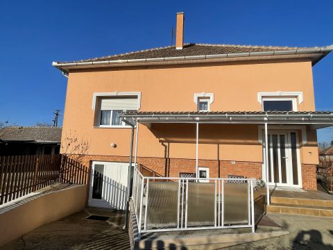 Eladó Ház 6647 Csanytelek 