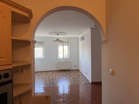 Eladó Lakás 1046 Budapest 4. kerület Kiváló lehetőség Újpest kertvárosi részén