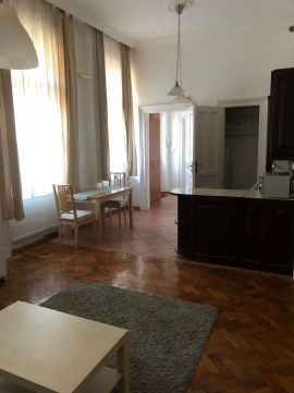 Eladó Lakás 1055 Budapest 5. kerület 