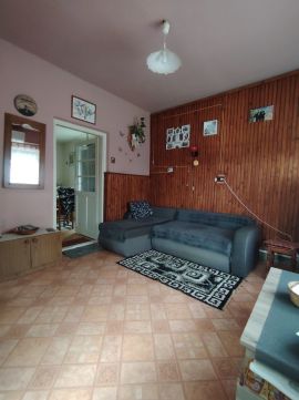 Eladó Ház 4251 Hajdúsámson Csendes , de központhoz közeli 