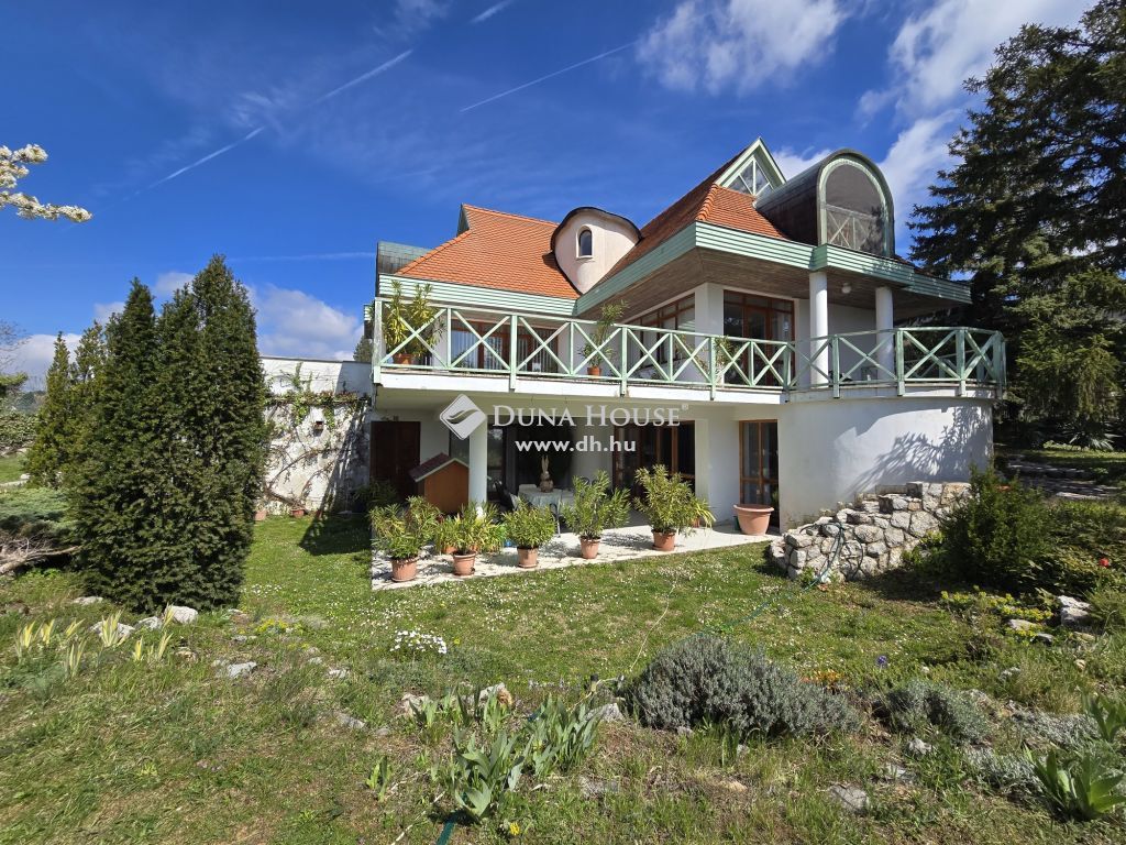 7635 Pécs — 1/68