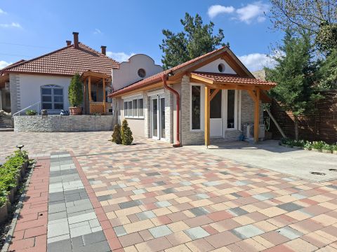 Eladó Ház 2251 Tápiószecső Tápiószecsőn Családias Környezetben