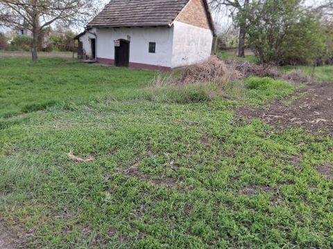 Eladó Ház 2060 Bicske 