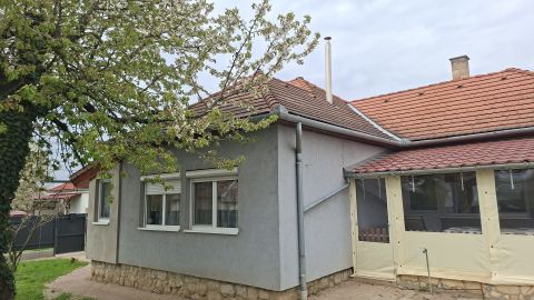 Eladó Ház 7200 Dombóvár 