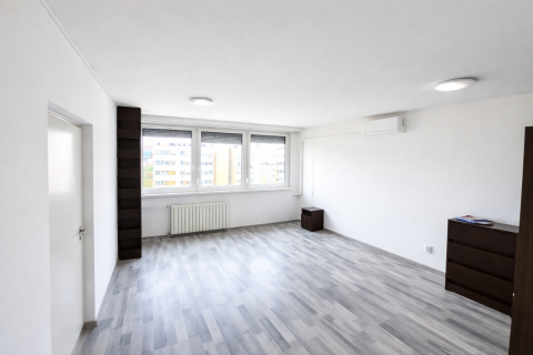 Eladó Lakás 1045 Budapest 4. kerület 