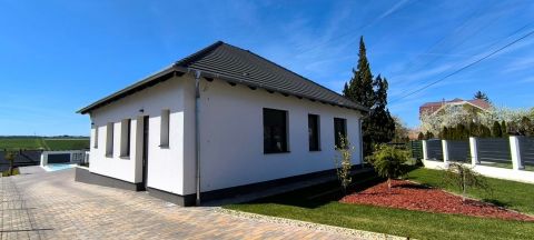 Eladó Ház 8380 Hévíz 