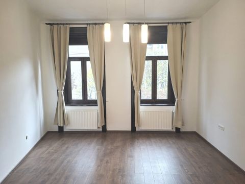 Eladó Lakás 1082 Budapest 8. kerület 