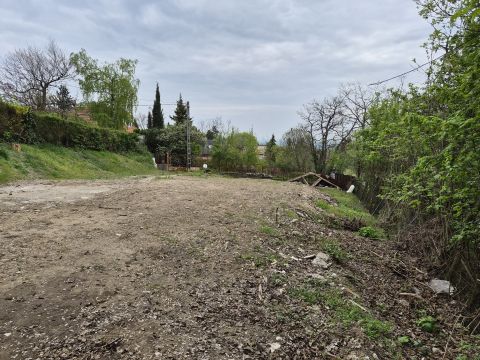Eladó Telek 2000 Szentendre 