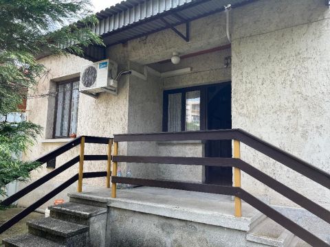 Eladó Ház 5000 Szolnok , 5000 Szolnok, Belváros