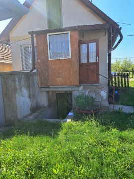 Eladó Mezőgazdasági 8191 Öskü 