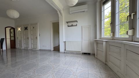 Eladó Lakás 1021 Budapest 2. kerület Lipótmezőn - Villa lakás