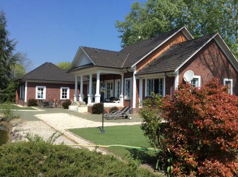 Eladó Ház 5465 Cserkeszőlő , Cserkeszőlőn impozáns nagypolgári angol villa eladó!